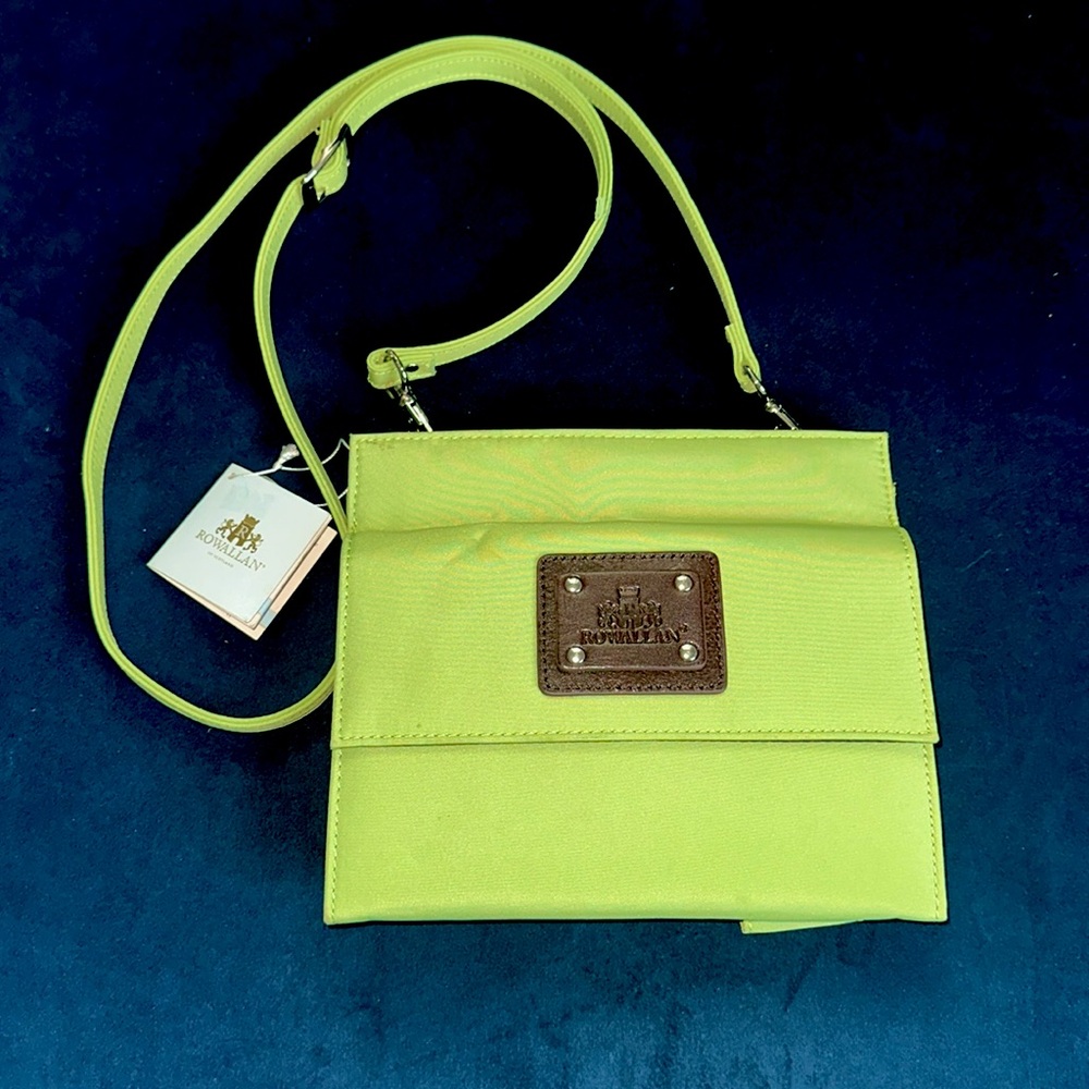 Rowallan Green Tess Travel Crossover Purse. NWOT